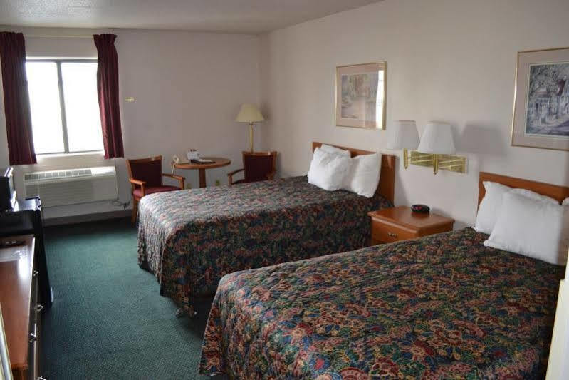 Countryside Inn & Suites Omaha East-Council Bluffs Ia Экстерьер фото