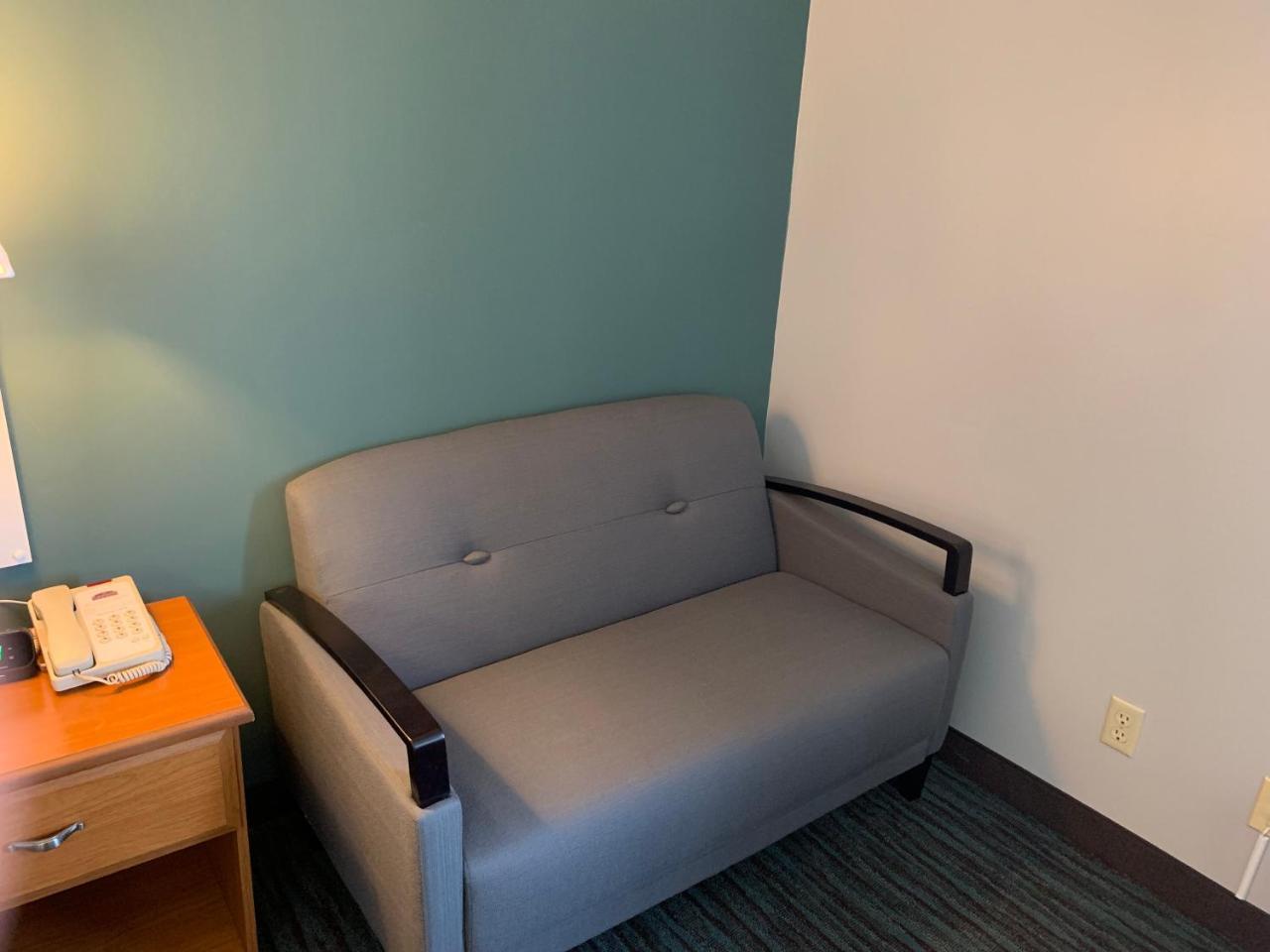 Countryside Inn & Suites Omaha East-Council Bluffs Ia Экстерьер фото