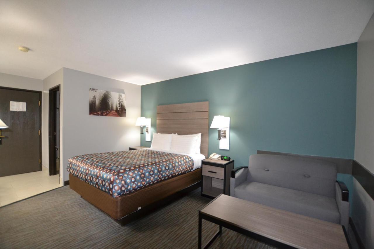 Countryside Inn & Suites Omaha East-Council Bluffs Ia Экстерьер фото