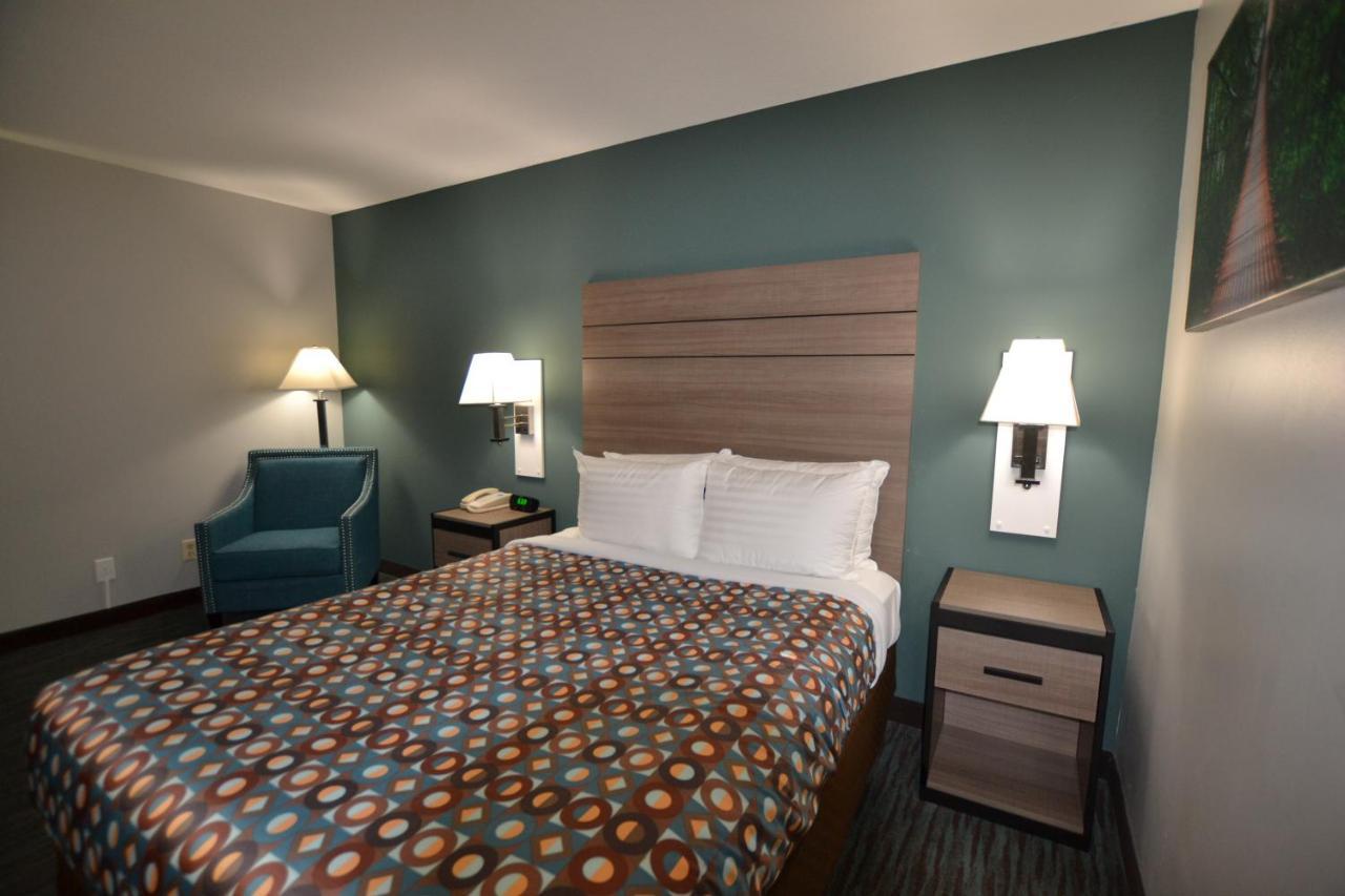 Countryside Inn & Suites Omaha East-Council Bluffs Ia Экстерьер фото