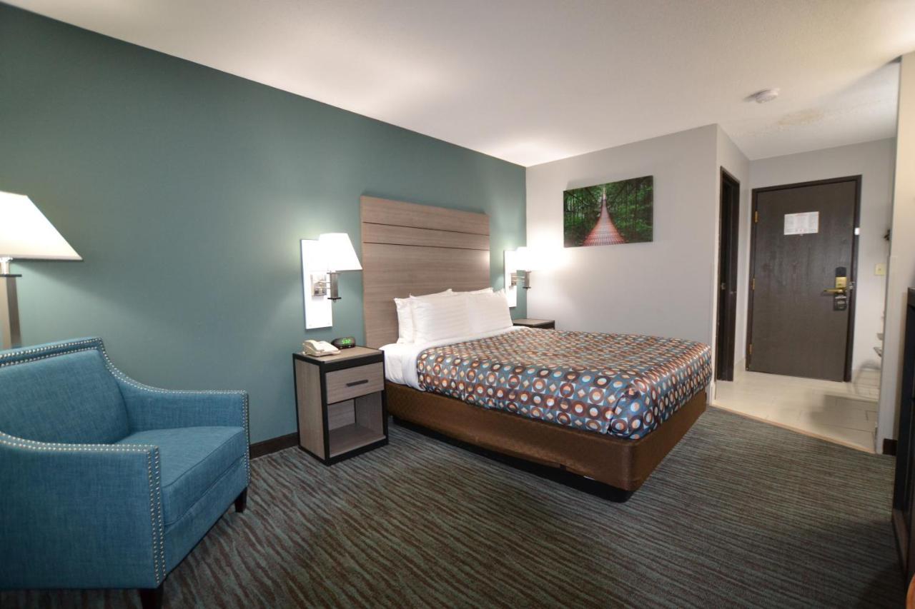 Countryside Inn & Suites Omaha East-Council Bluffs Ia Экстерьер фото